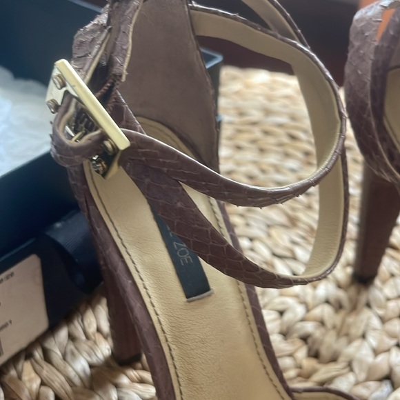 Very Sexy Vintage Rachel Zoe Python Print Stiletto Platform Heels in Rose Hue 🤩 - Picture 13 of 15